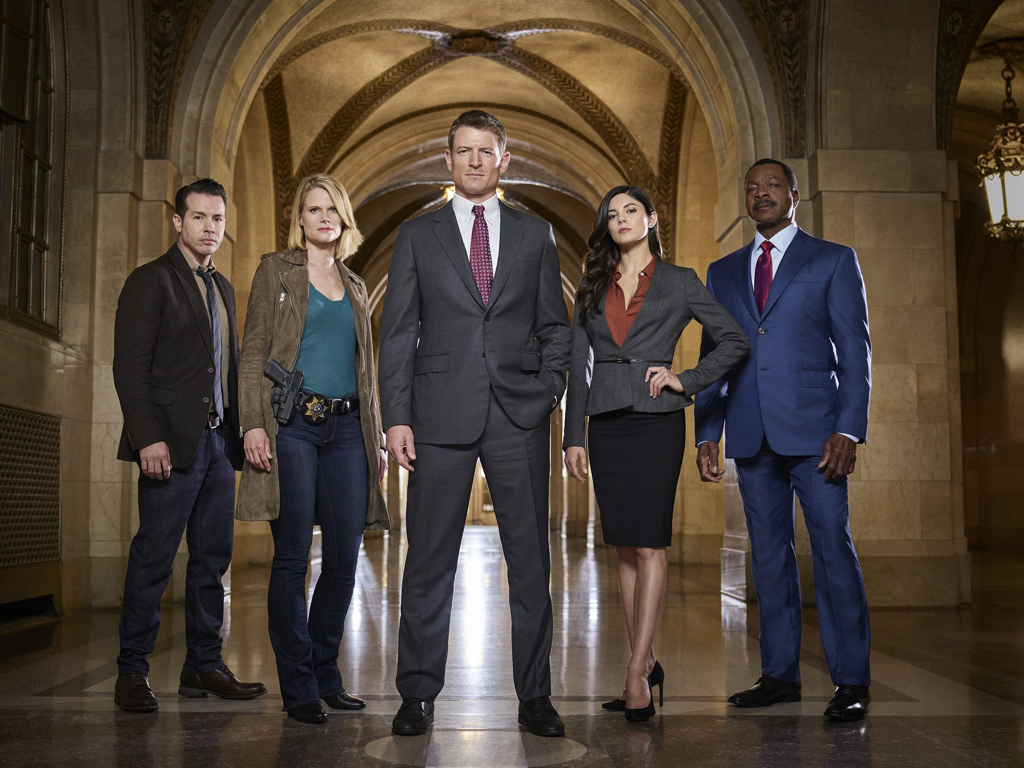 One Chicago Crossover Launches 'Chicago Justice' | TV Show Patrol